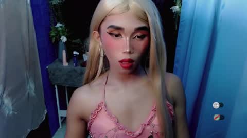 Snapshot of hot_khianna chatting on 02.22.26 Khianna online show from 02.22.26