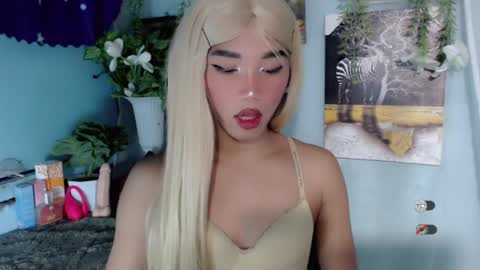 Khianna online show from 04.16.26