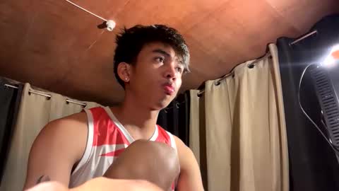 Snapshot of hot_kianxx chatting on 10.05.25 hot_kianxx online show from 10.05.25