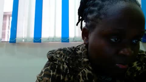 Linah online show from 11.12.25