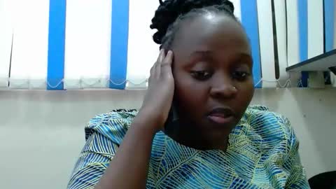 Linah online show from 12.19.25