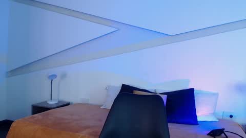 Alana online show from 02.19.25