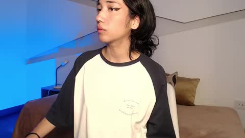 Alana online show from 10.17.25