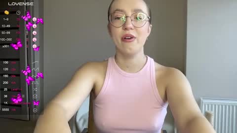 Lina online show from 12.05.24