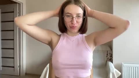 Lina online show from 01.06.25