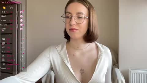 Lina online show from 01.24.25