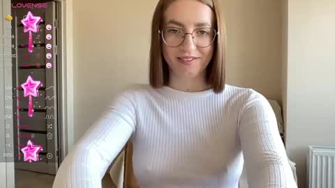 Lina online show from 02.25.25