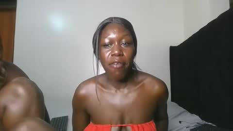 Hot petite online show from 04.06.26