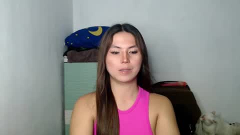 Snapshot of hot_precious_nikki chatting on 04.23.26 Nikki online show from 04.23.26
