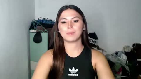 Snapshot of hot_precious_nikki chatting on 05.03.26 Nikki online show from 05.03.26