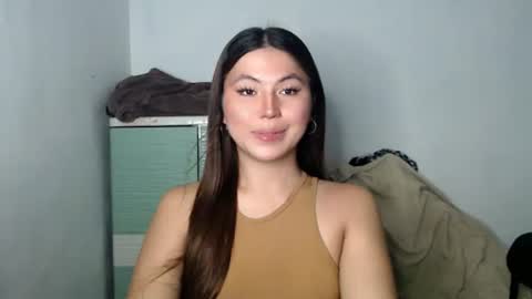Snapshot of hot_precious_nikki chatting on 05.06.26 Nikki online show from 05.06.26