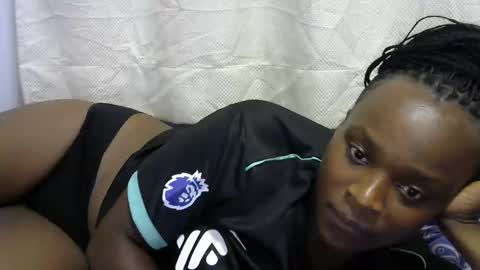 Snapshot of hot_rinah chatting on 12.03.25 Hot rinah online show from 12.03.25