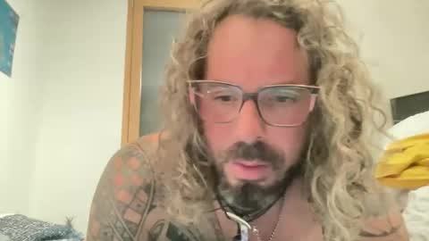 letmedoo2 online show from 02.11.26