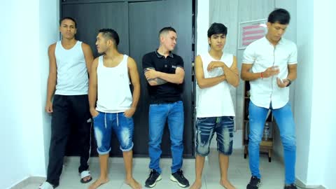 Vanesa Oliver and Andrew online show from 02.02.25