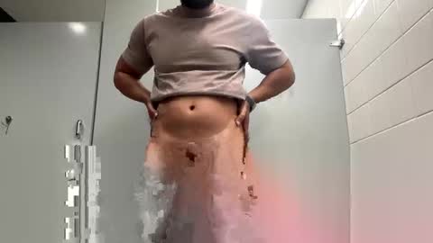 Snapshot of hot_sexy_man_in_the_van chatting on 09.10.25 hot_sexy_man_in_the_van online show from 09.10.25