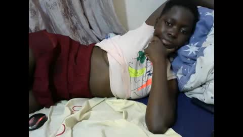 hot_shawrry online show from 02.22.25