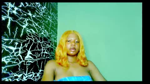 Snapshot of hot_stellaa chatting on 12.27.24 Stella online show from 12.27.24