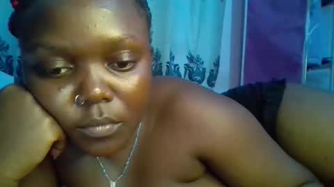 Snapshot of hot_sweetgal chatting on 02.18.26 sweetserene online show from 02.18.26