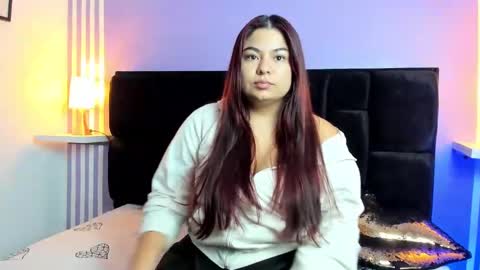 hot_sweetness_fire online show from 10.24.25