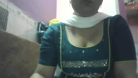 Snapshot of hot_tanvi chatting on 03.19.26 Tanvi online show from 03.19.26
