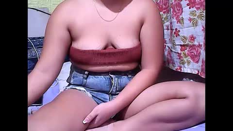 Snapshot of hot_tricia05 chatting on 03.03.25 hot_tricia05 online show from 03.03.25