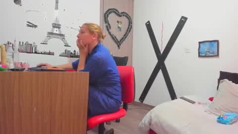Snapshot of hotandfierylatinos chatting on 01.06.25 hotandfierylatinos online show from 01.06.25