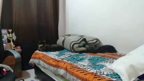 Hot and PowerHOPE U MISS ME online show from 12.28.24