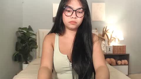 Snapshot of hotasian_gabby69 chatting on 08.07.26 hotasian_gabby69 online show from 08.07.26