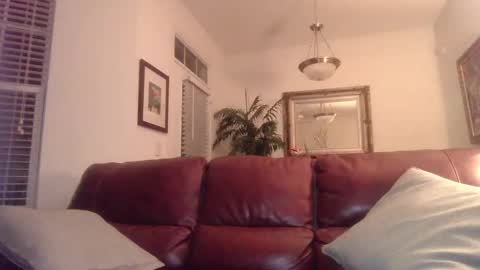 hotblondemilf1962 online show from 01.18.25