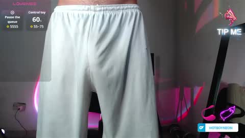 Alex Neon online show from 12.22.25