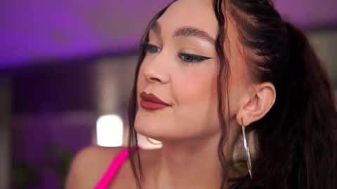 Anais online show from 11.07.25