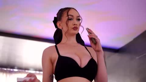 Anais online show from 07.03.26