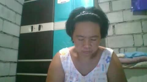 Snapshot of hotchicks4uxx chatting on 12.21.25 hotchicks4uxx online show from 12.21.25