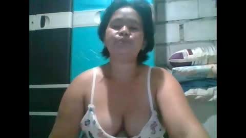 Snapshot of hotchicks4uxx chatting on 01.13.26 hotchicks4uxx online show from 01.13.26