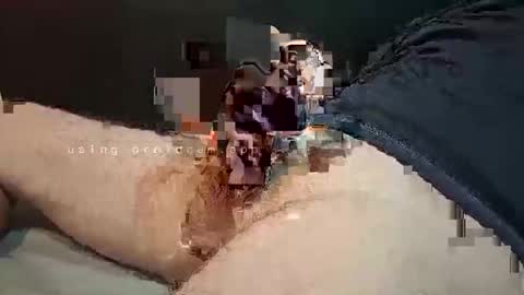 Snapshot of hotdaddy000000 chatting on 10.19.25 hotdaddy000000 online show from 10.19.25