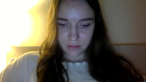 Snapshot of hoteffy chatting on 12.24.24 effy online show from 12.24.24