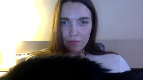 Snapshot of hoteffy chatting on 03.03.25 effy online show from 03.03.25