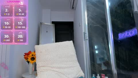 Snapshot of hotfallingdevil chatting on 10.03.25 hotfallingdevil online show from 10.03.25