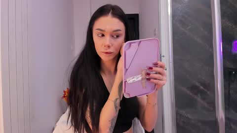 Snapshot of hotfallingdevil chatting on 02.12.26 hotfallingdevil online show from 02.12.26