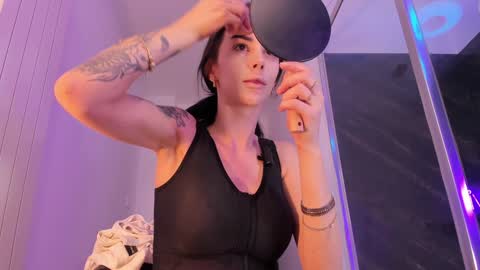 Snapshot of hotfallingdevil chatting on 03.04.26 hotfallingdevil online show from 03.04.26