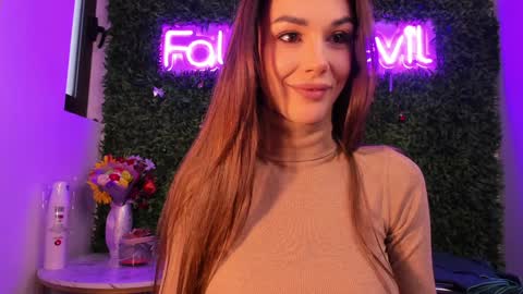 hotfallingdevil online show from 03.24.26