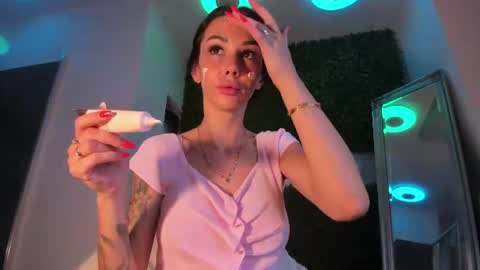 hotfallingdevil online show from 07.22.26