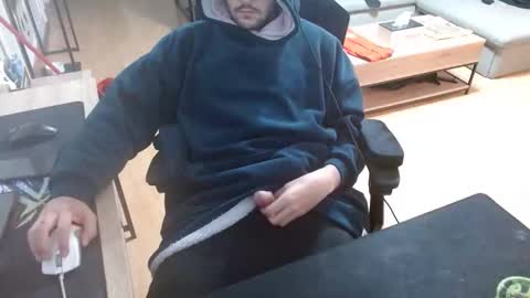 Snapshot of hotfilled chatting on 11.16.25 Mephisto667 online show from 11.16.25