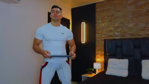 felipe  marcello online show from 02.14.25