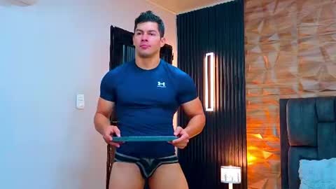 Snapshot of hotfuckers4uu chatting on 07.14.26 felipe marcello online show from 07.14.26