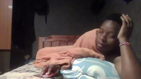 Snapshot of hotguyy001 chatting on 02.23.25 hotguyy001 online show from 02.23.25