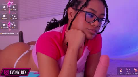 Snapshot of hotharmonies chatting on 12.19.24 Rosetta and Allen online show from 12.19.24