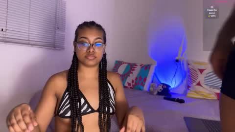 Snapshot of hotharmonies chatting on 11.03.25 Rosetta and Allen online show from 11.03.25