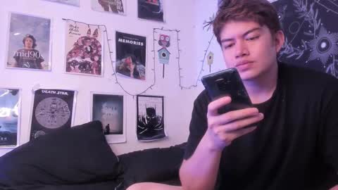 Sam and Nico online show from 10.28.25