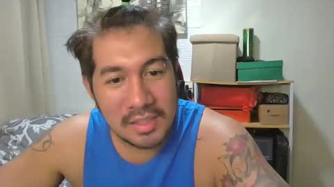 Snapshot of hothunkybear23 chatting on 12.22.24 Khel online show from 12.22.24